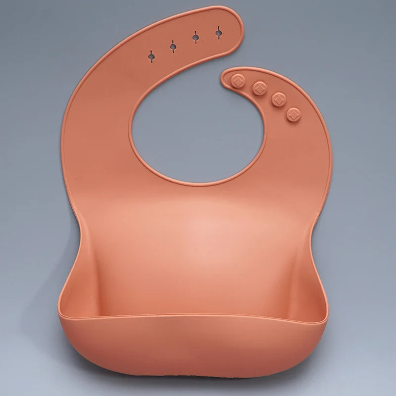 Best Gifts for Newborns Solid Silicone Baby Feeding Bibs Burp Cloths Bandana Fashionable Aprons Babador Breastplate Baby Stuff