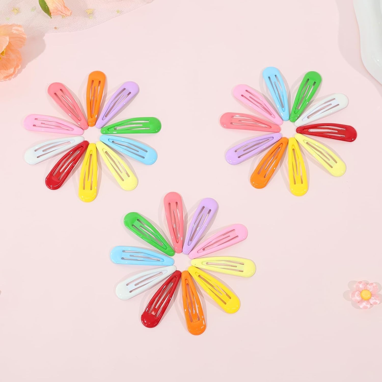 100 Stück 5Cm Haarspangen Mädchen Süße Haarclips Metall Snap Haarklammern in Bonbonfarbe Für Alltag & Party